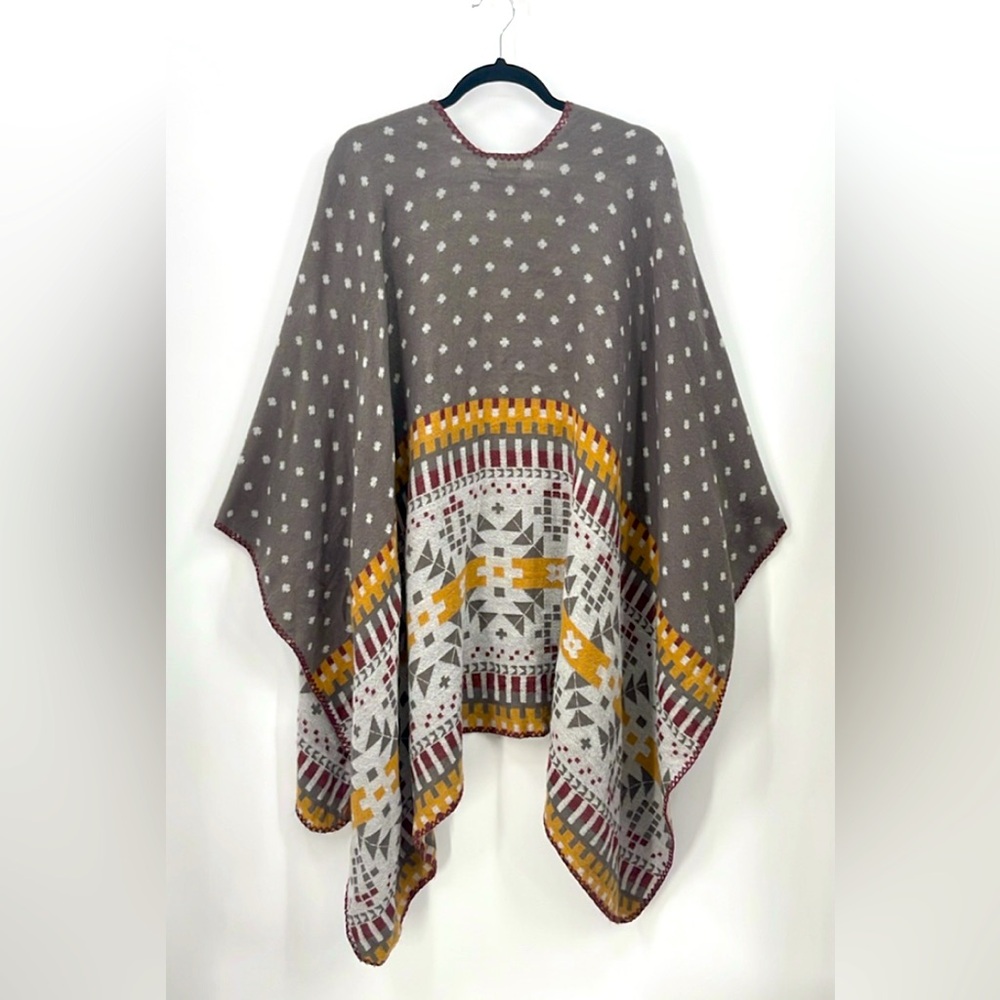 ROOTS Aztec Print Cape - Picture 4 of 5